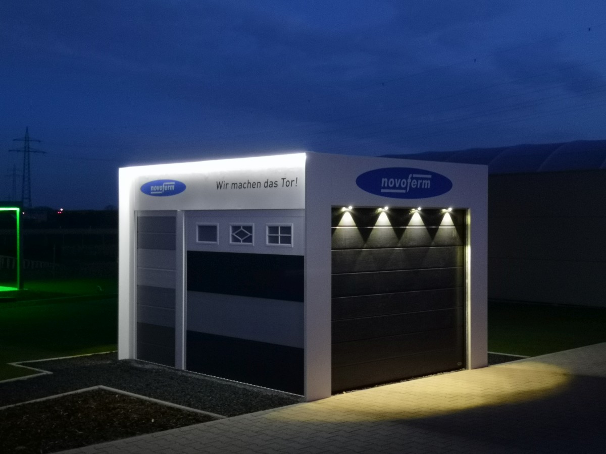 Slider PIRON Metallbau GmbH Kleve Terrassenüberdachungen Garagentore Novoferm 4